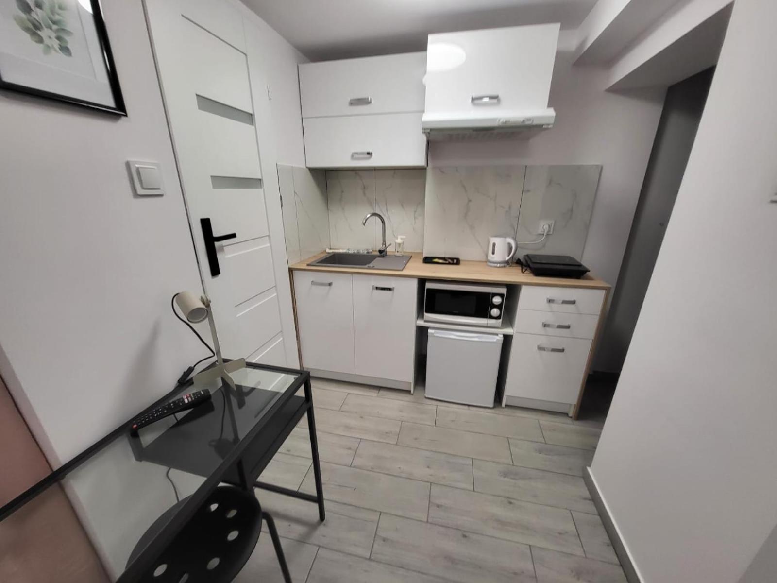 Mini Apartamenty Poznań Værelse billede